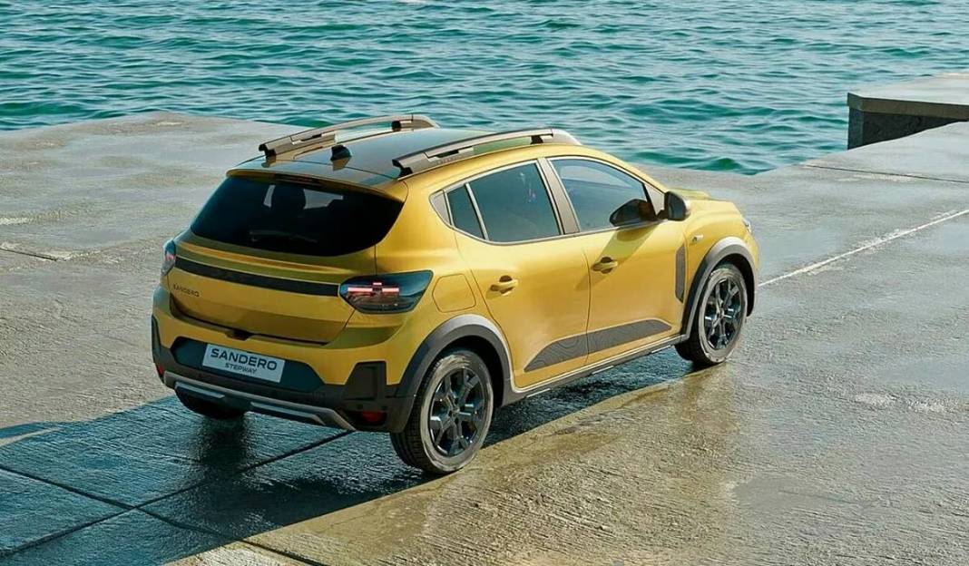 Hem tüplü hem öfkeli! 120 beygirlik yeni Sandero Stepway asfalta imzasını atıyor 4